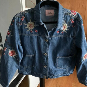 N’21 Cropped Floral Embroidered Denim Jacket Vintage